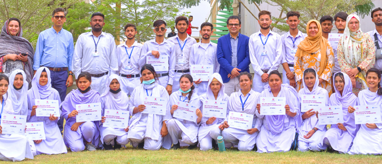 GET-INTO-HEALTHCARE-CERTIFICATE-CEREMONY