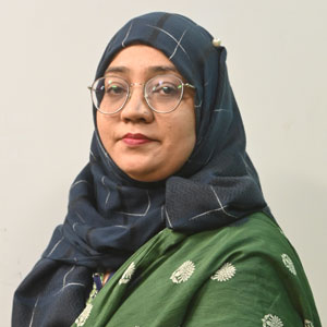 Dr. Asfia Tariq