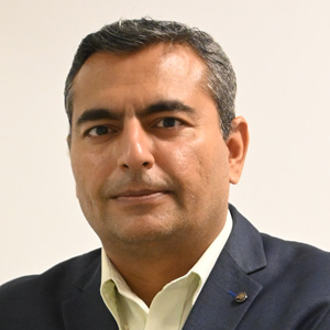 Dr. Ammad Fahim